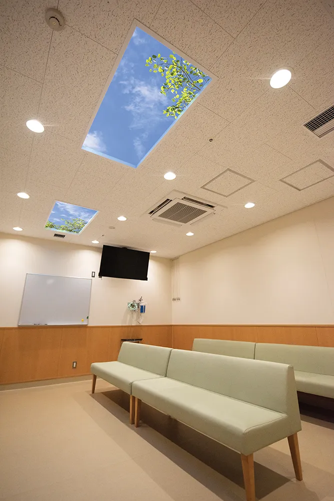 Tohoku University Waiting Room Image 6